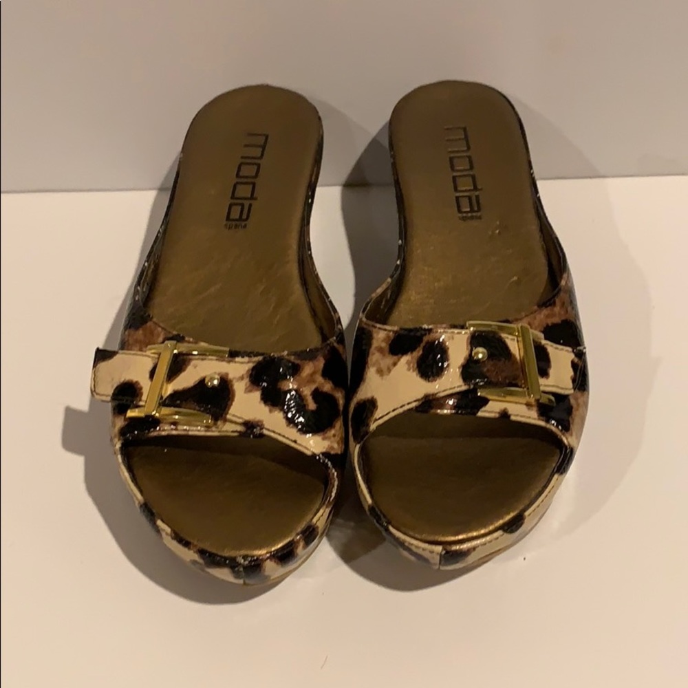 Moda Spana Leopard Wedge Platform Sandal